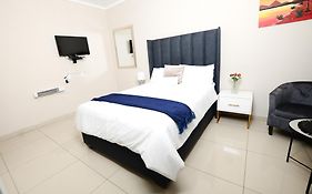 Popsy'S Guest House